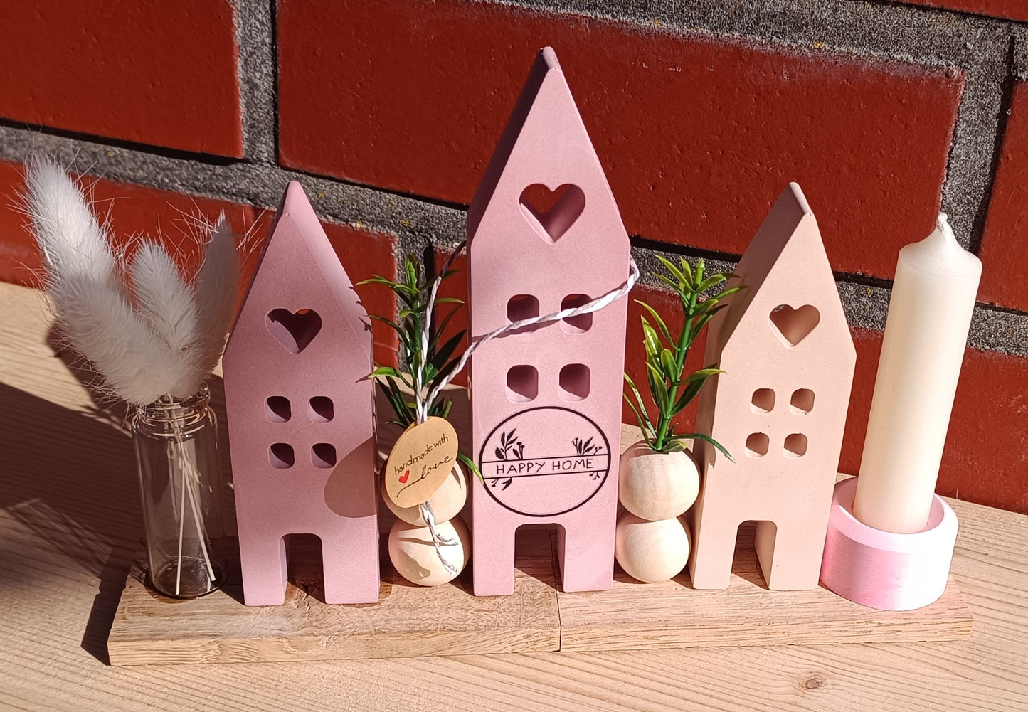 Dekoplatte "Häuserreihe mit Kerze"