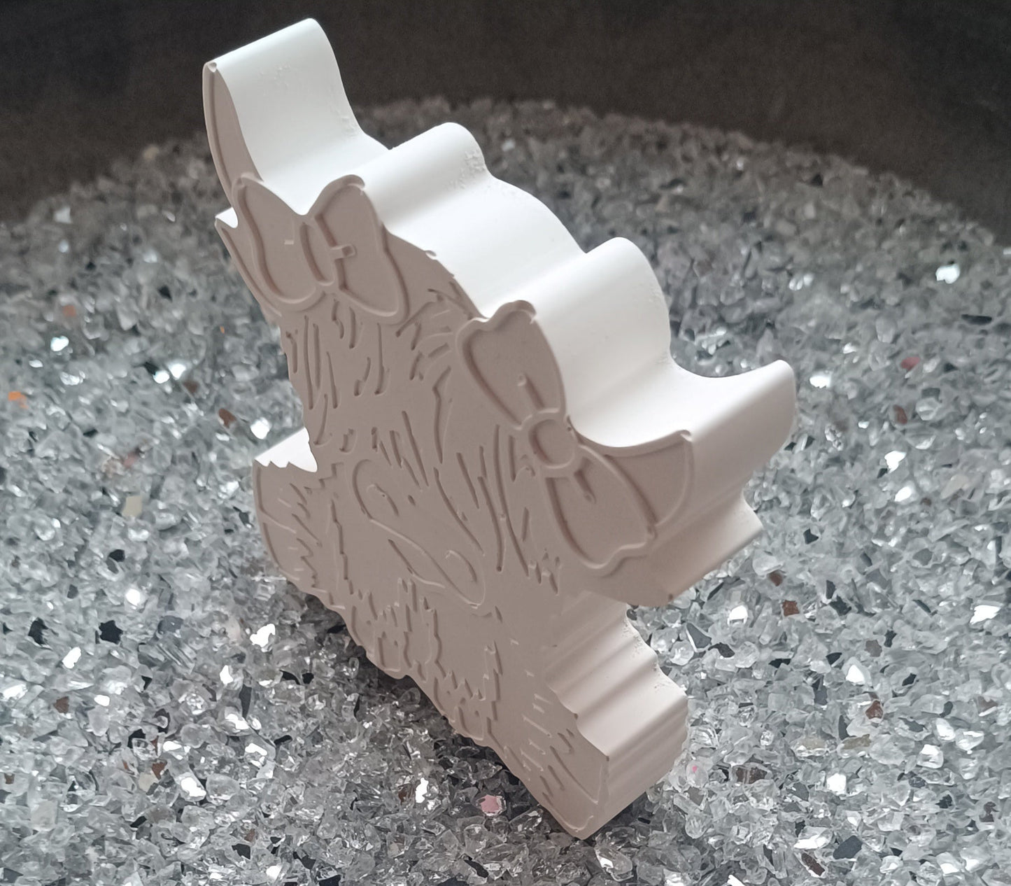 Kuh mit Schleifen H=10cm B=9,5cm