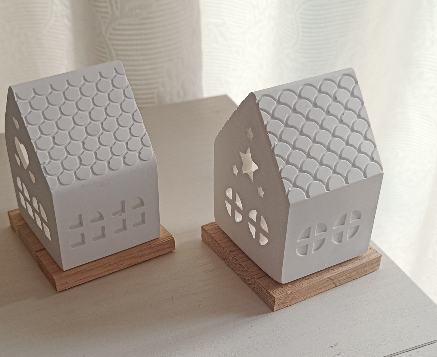 Haus "klein" Set 2 Stk. mit Herz u. Stern